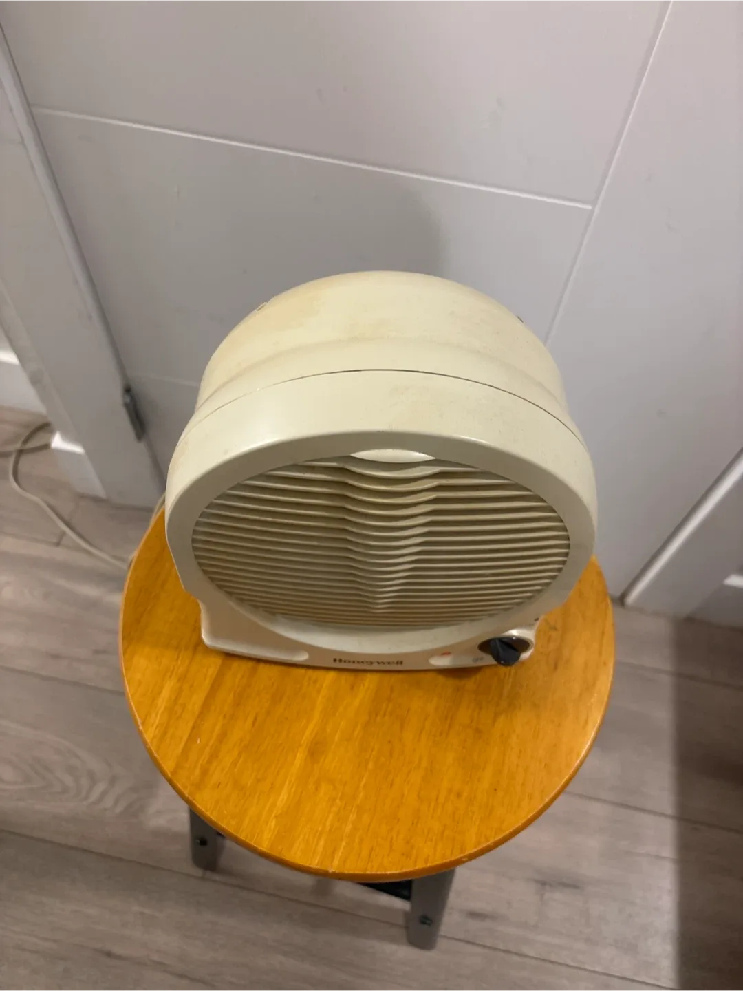 Honeywell HZ-2000C Chaufferette Space Heater/Fan image indicator(5)