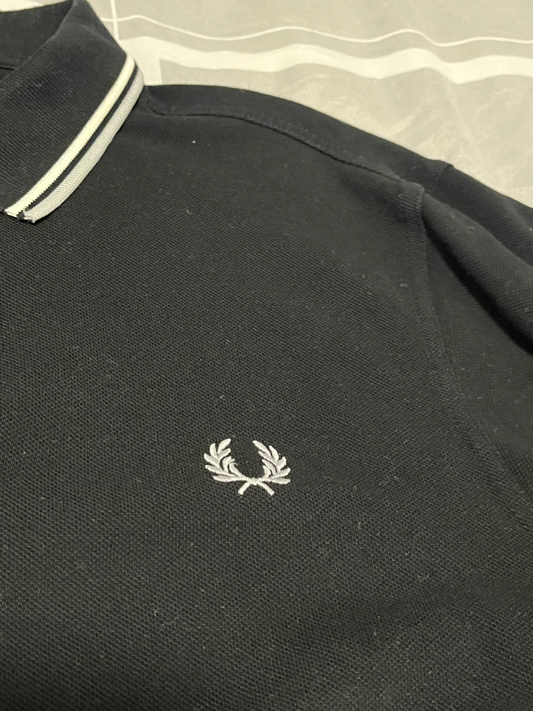 Fred Perry Black Long Sleeve Polo Shirt Men’s Size Large - photo 3