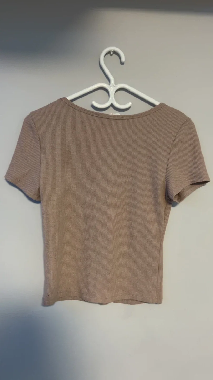 Taupe Button-Up Ribbed Tee image indicator(2)