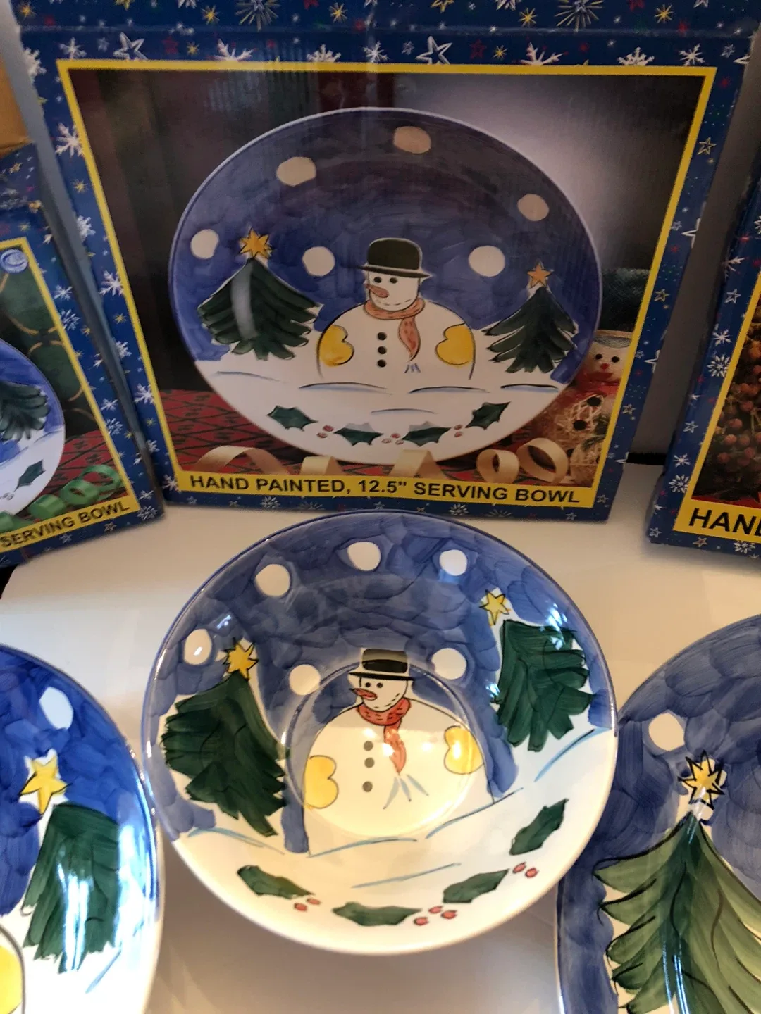 Christmas Serving Dishes Set of 3. New in Box. image indicator(3)