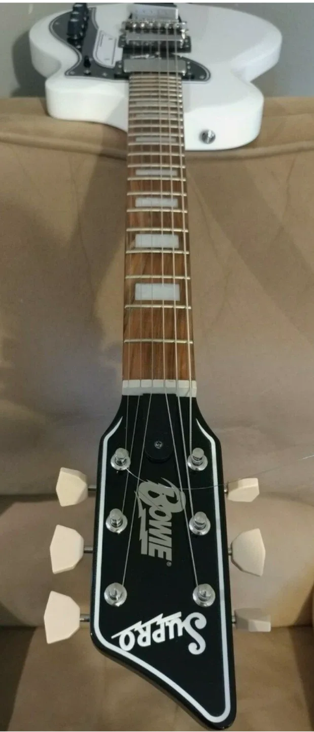 Supro David Bowie 1961 Dual Tone Guitar image indicator(6)