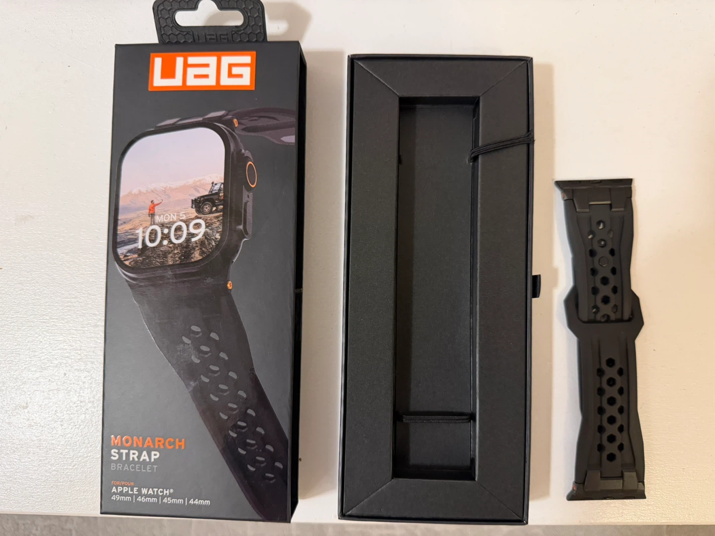 UAG Monarch Black Strap Apple Watch 49/45/44mm