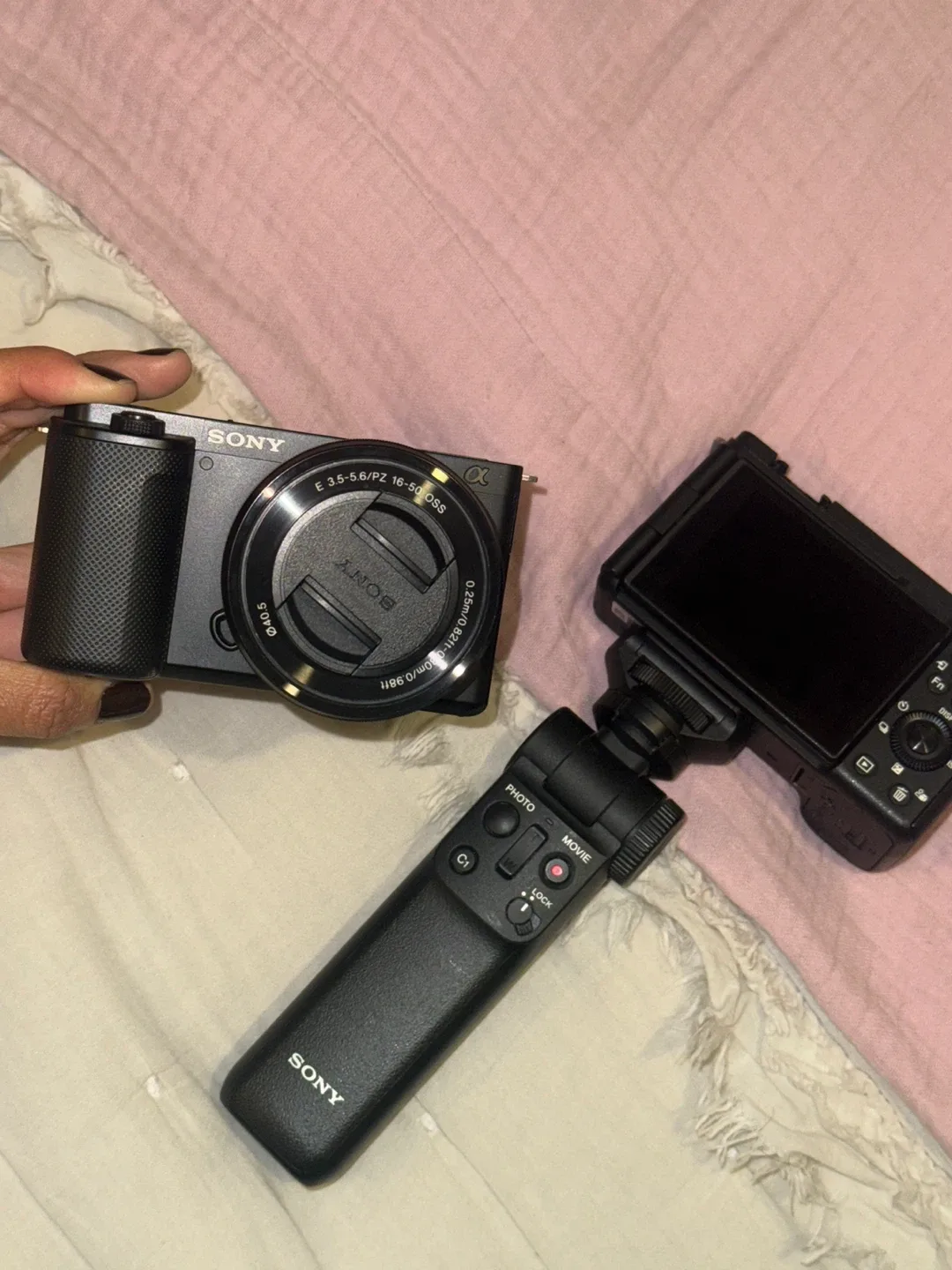 Sony ZV-E10 Interchangeable Lens Digital Camera