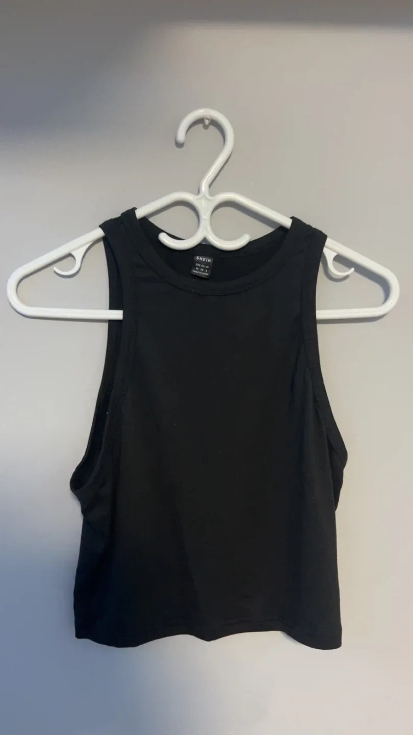 4pcs Pack Crew Neck Tank Tops image indicator(5)