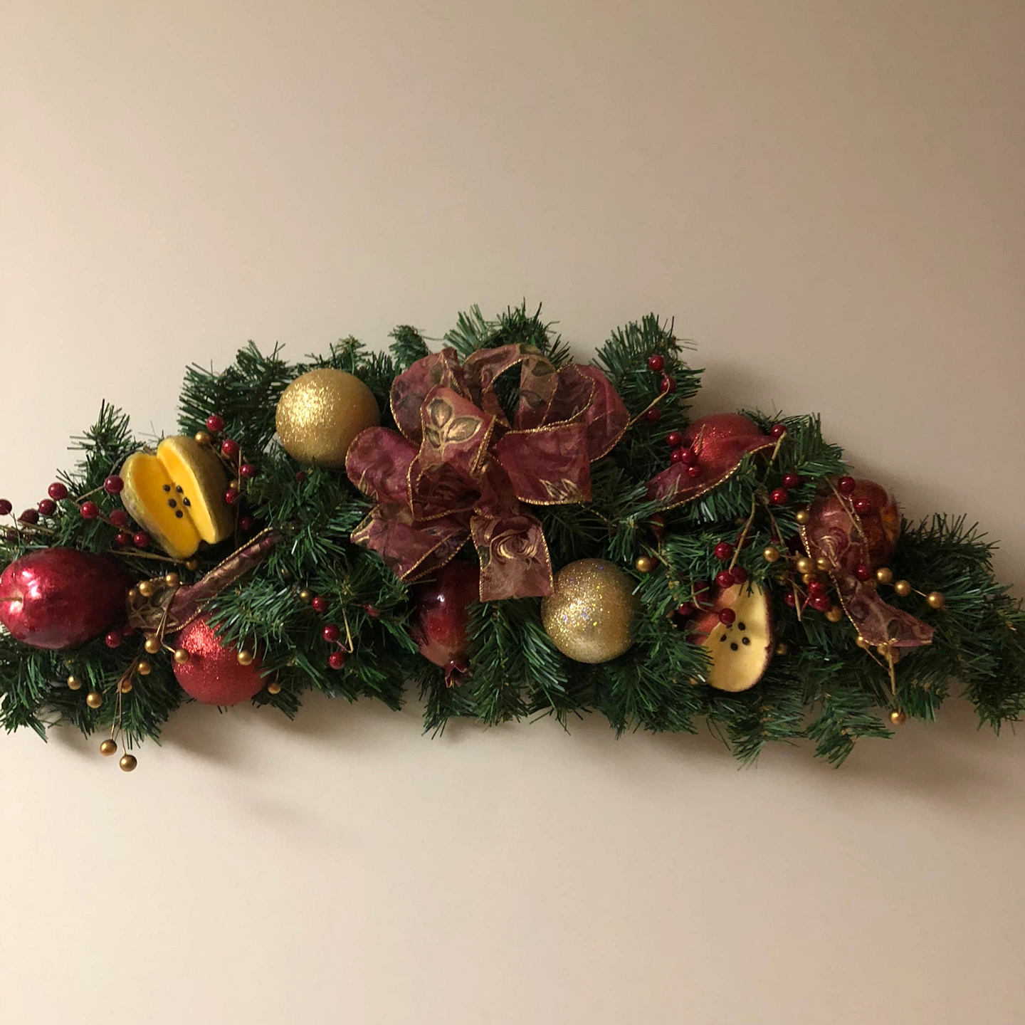 Festive Fruit Swag