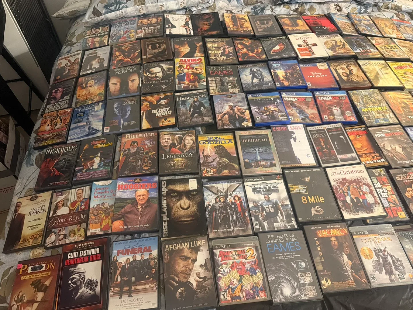 Mixed DVD Movie Lot thumbnail