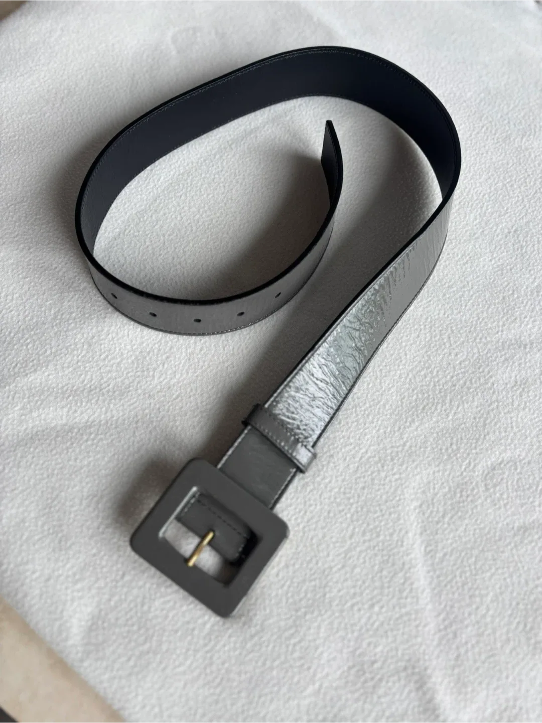 YSL Saint Laurent Grey Patent Leather Belt image indicator(5)