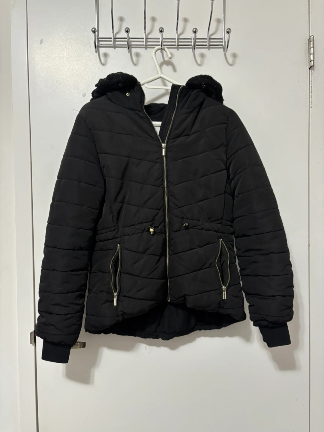 H&M Women’s Black Puffer Jacket