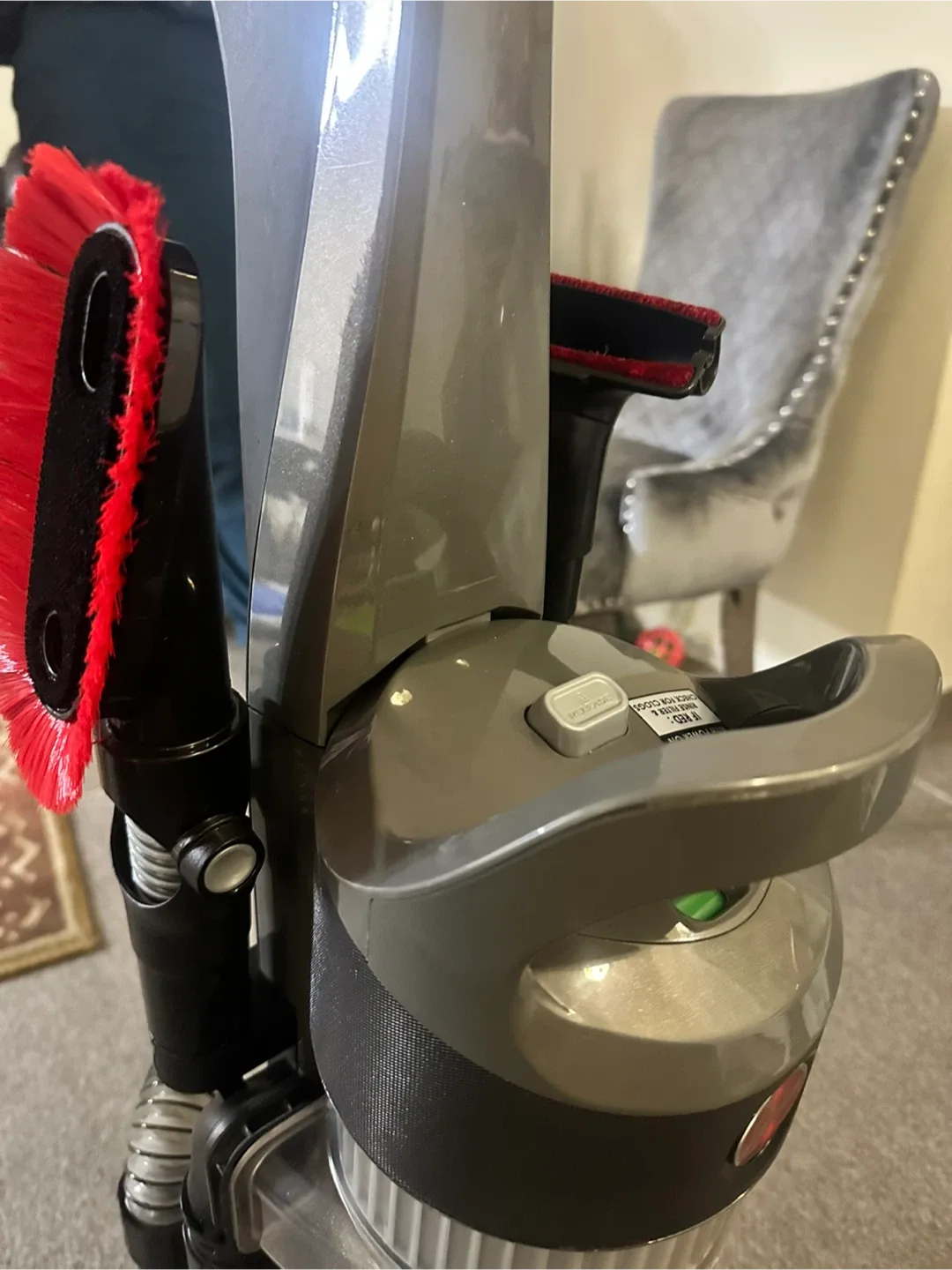 Hoover WindTunnel Whole House Rewind Upright Vacuum image indicator(3)