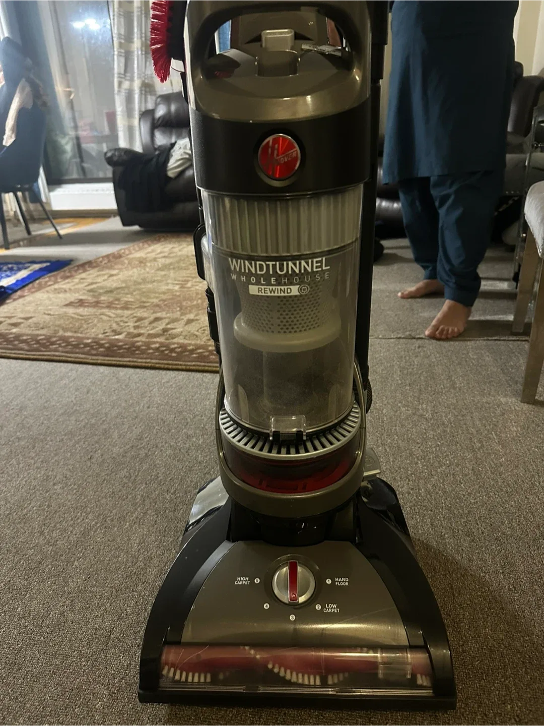 Hoover WindTunnel Whole House Rewind Upright Vacuum image indicator(4)
