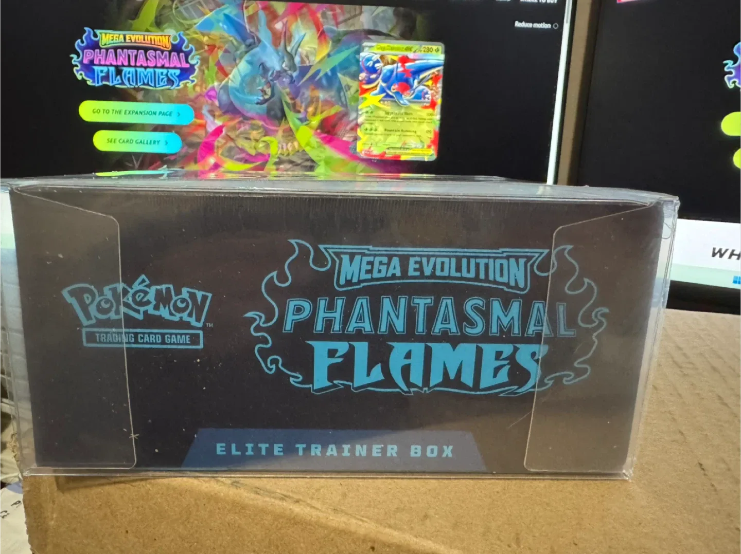 Pokemon TCG Mega Evolution Phantasmal Flames ETB image indicator(5)