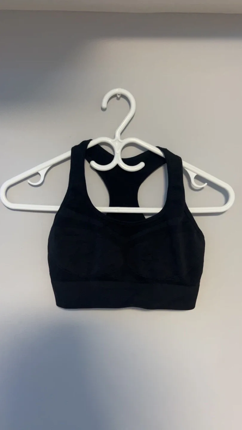 Black Seamless Sports Bra, Racerback