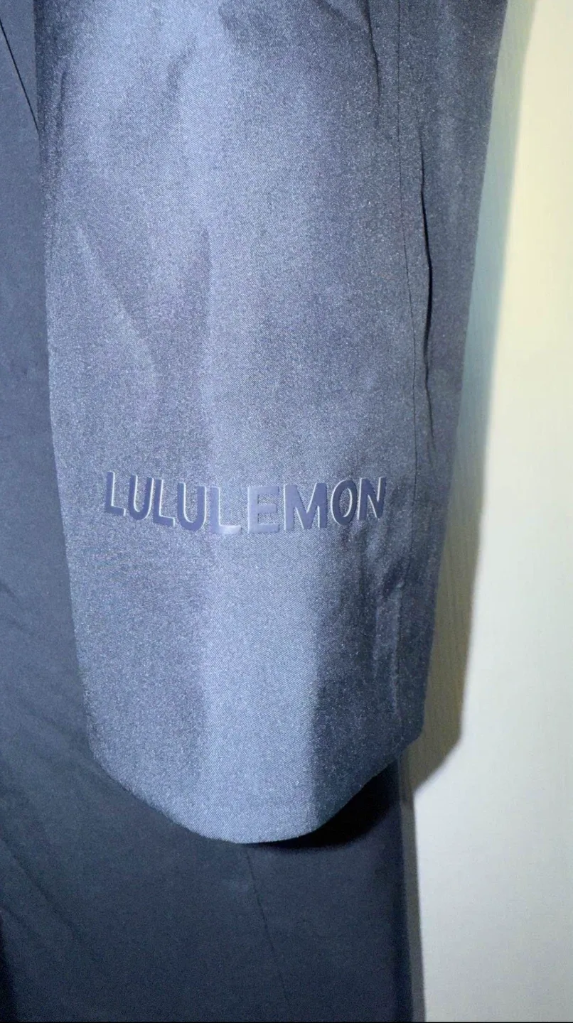Lululemon Rain Rebel Jacket image indicator(3)