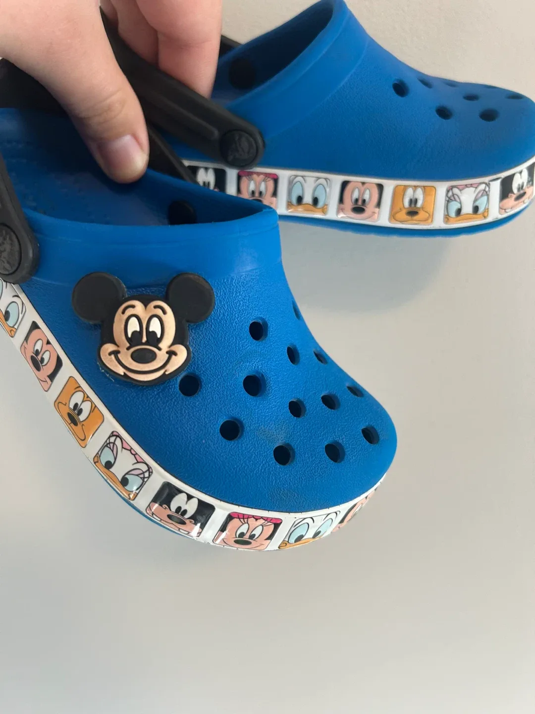 Crocs Disney Mickey Mouse Blue Size 9 image indicator(2)