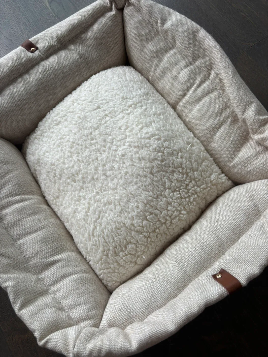 Omega Paw Wide Lean-It Everywhere Scratch Pad 20-Inch with Bed image indicator(6)