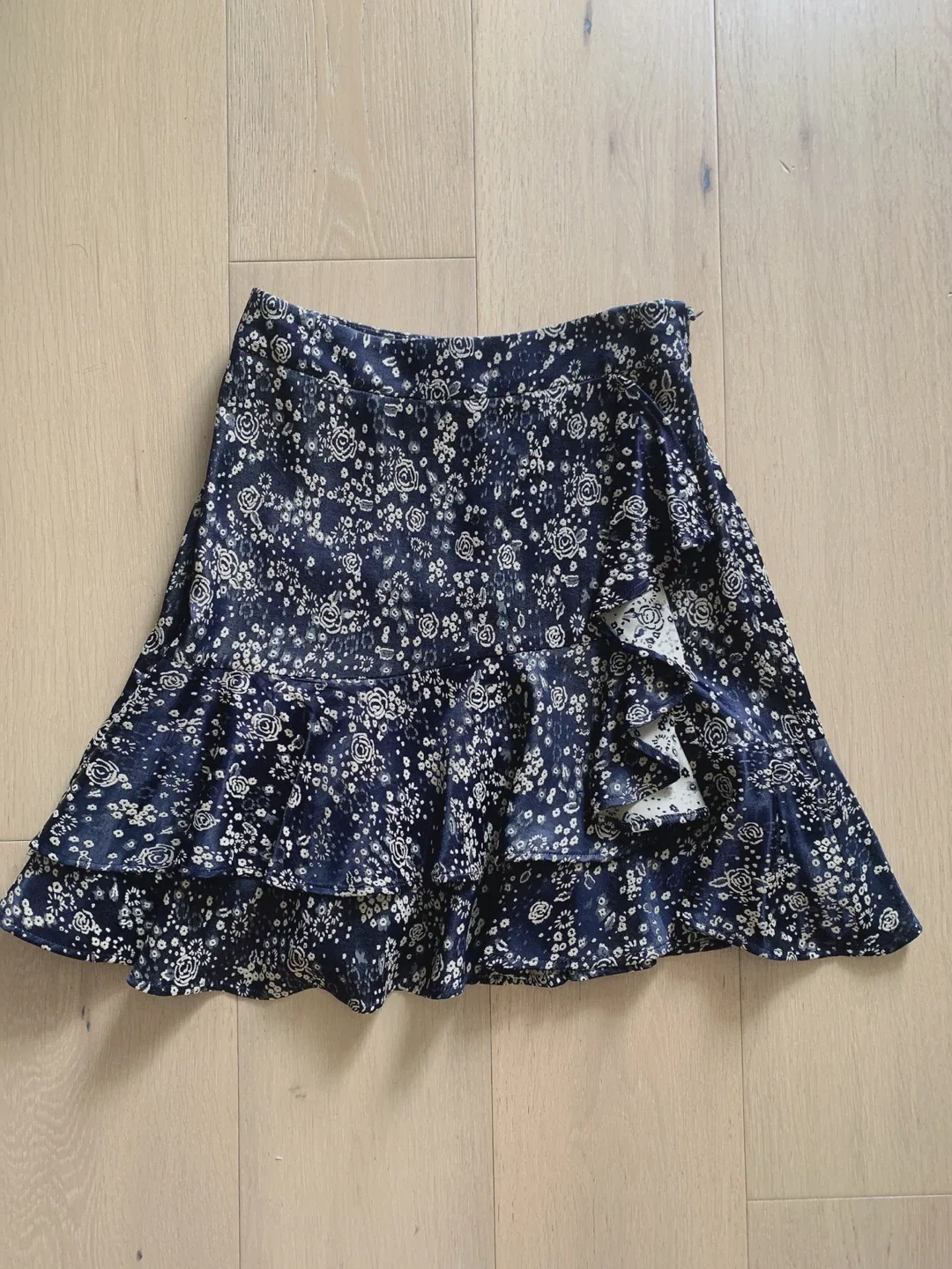 New Zara Skirt - Size XS