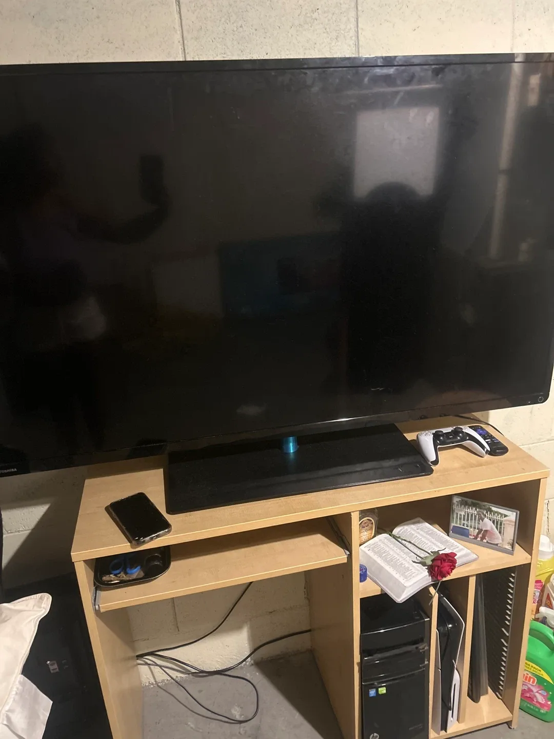 55 inch Toshiba Tv image indicator(2)