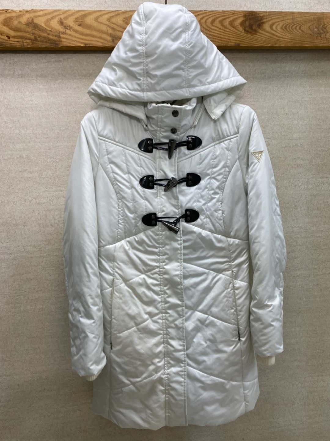 GUESS Hooded Puffer Coat w/ Toggle Closures Winter Jacket - S