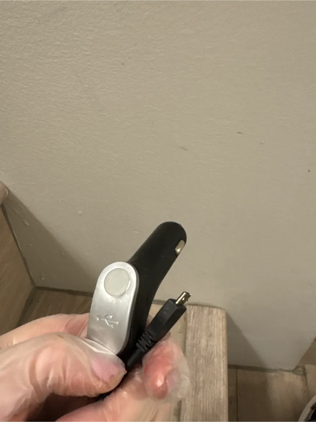 Affinity Micro USB Car Charger image indicator(7)