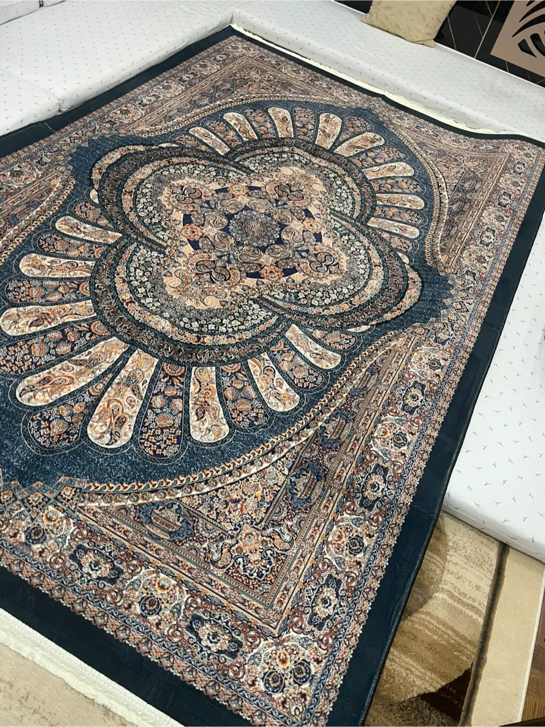 Patterned Area Rug size 250 x 400 cm image indicator(9)