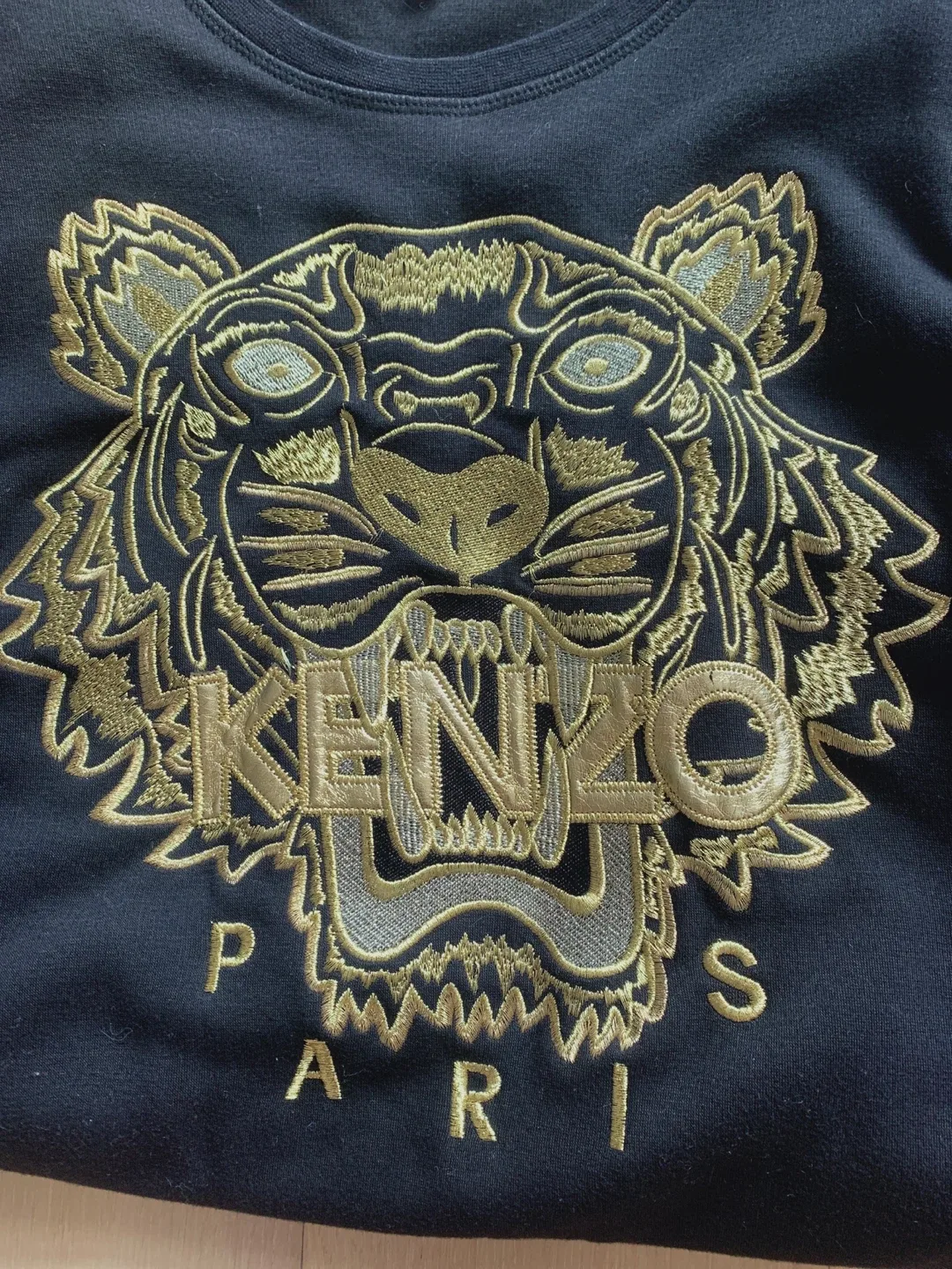 KENZO Paris Tiger Crewneck Sweatshirt - Size M image indicator(4)