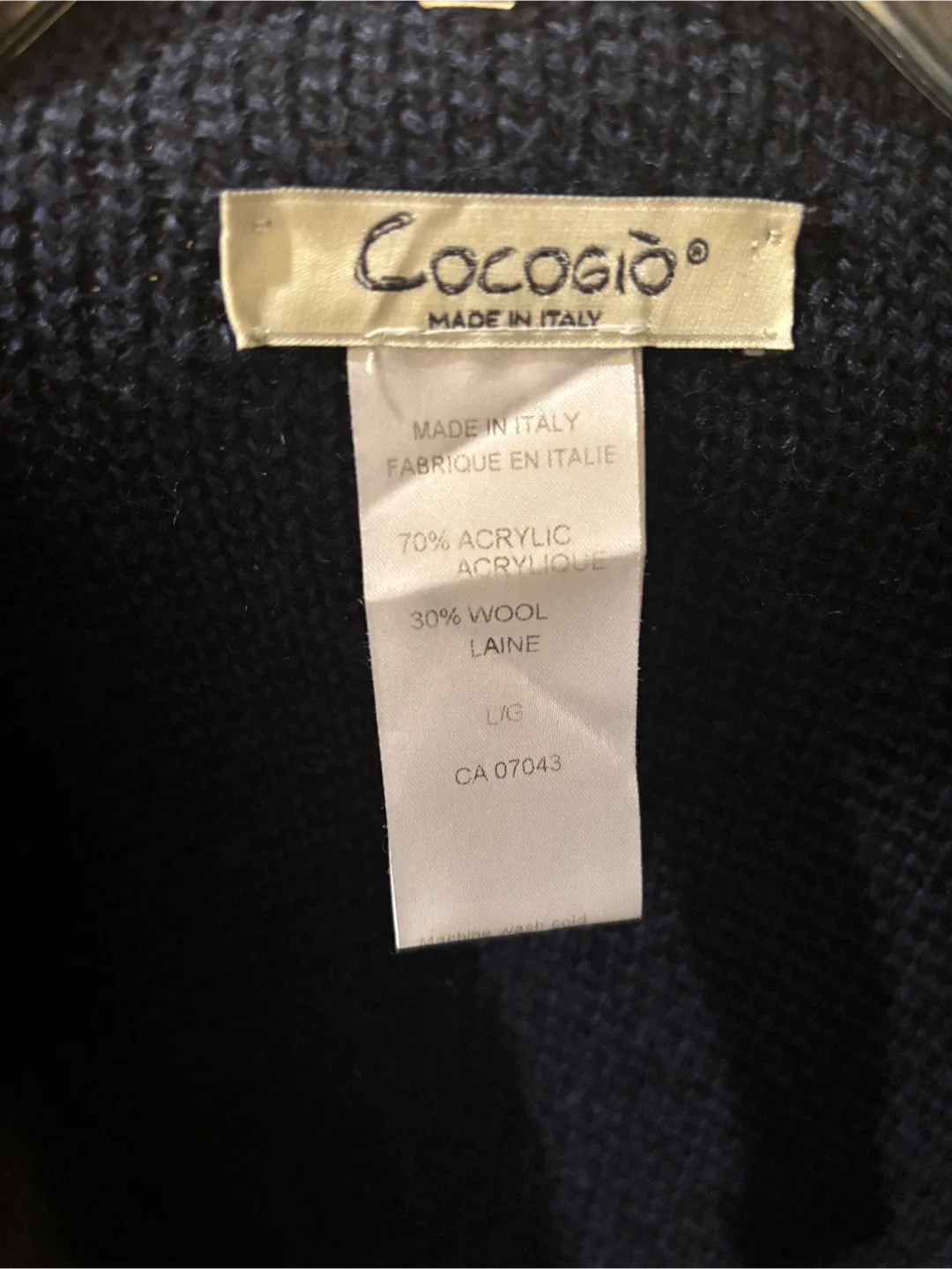 Women’s Blue Knit Cardigan image indicator(7)