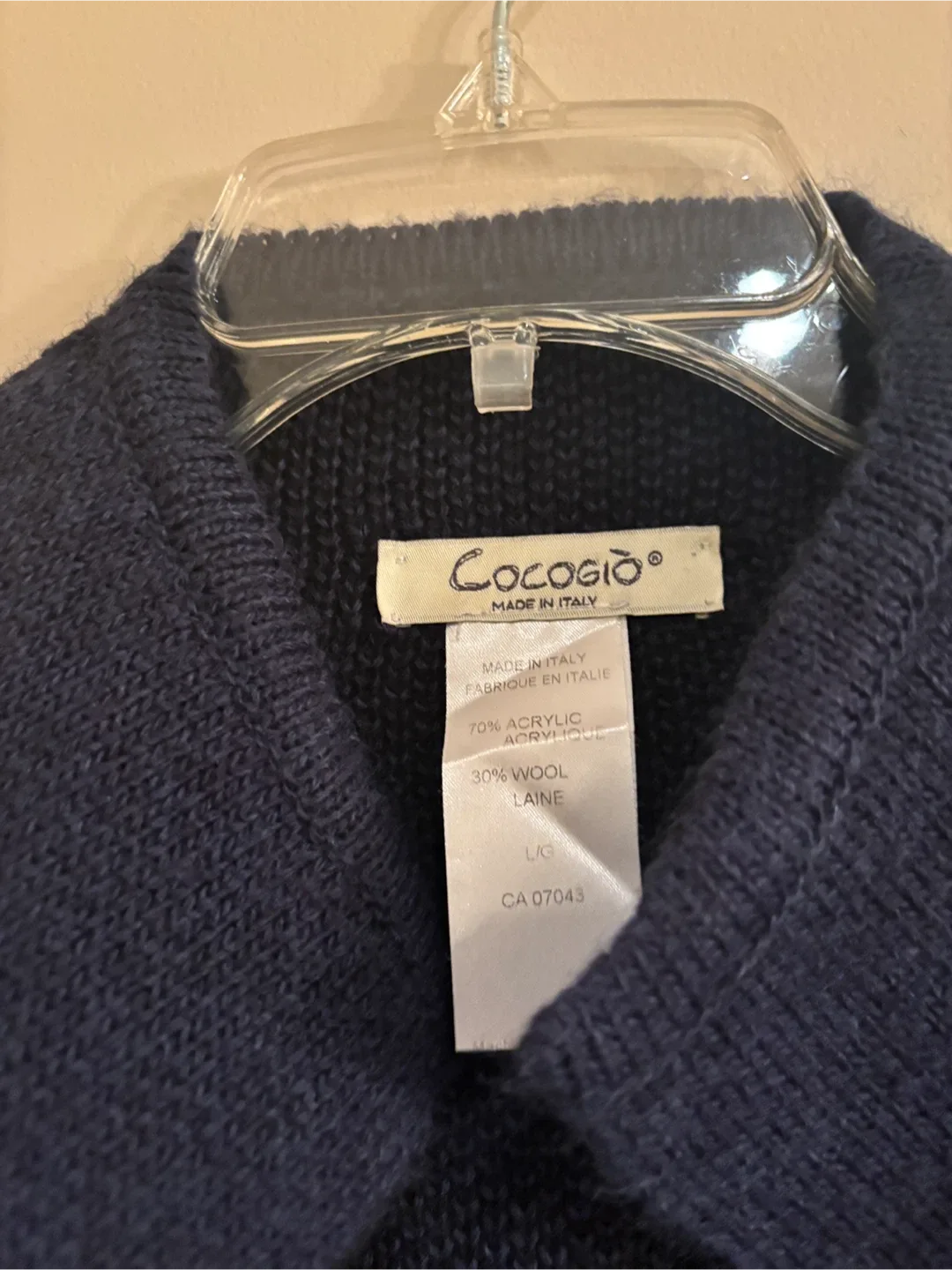 Women’s Blue Knit Cardigan image indicator(6)