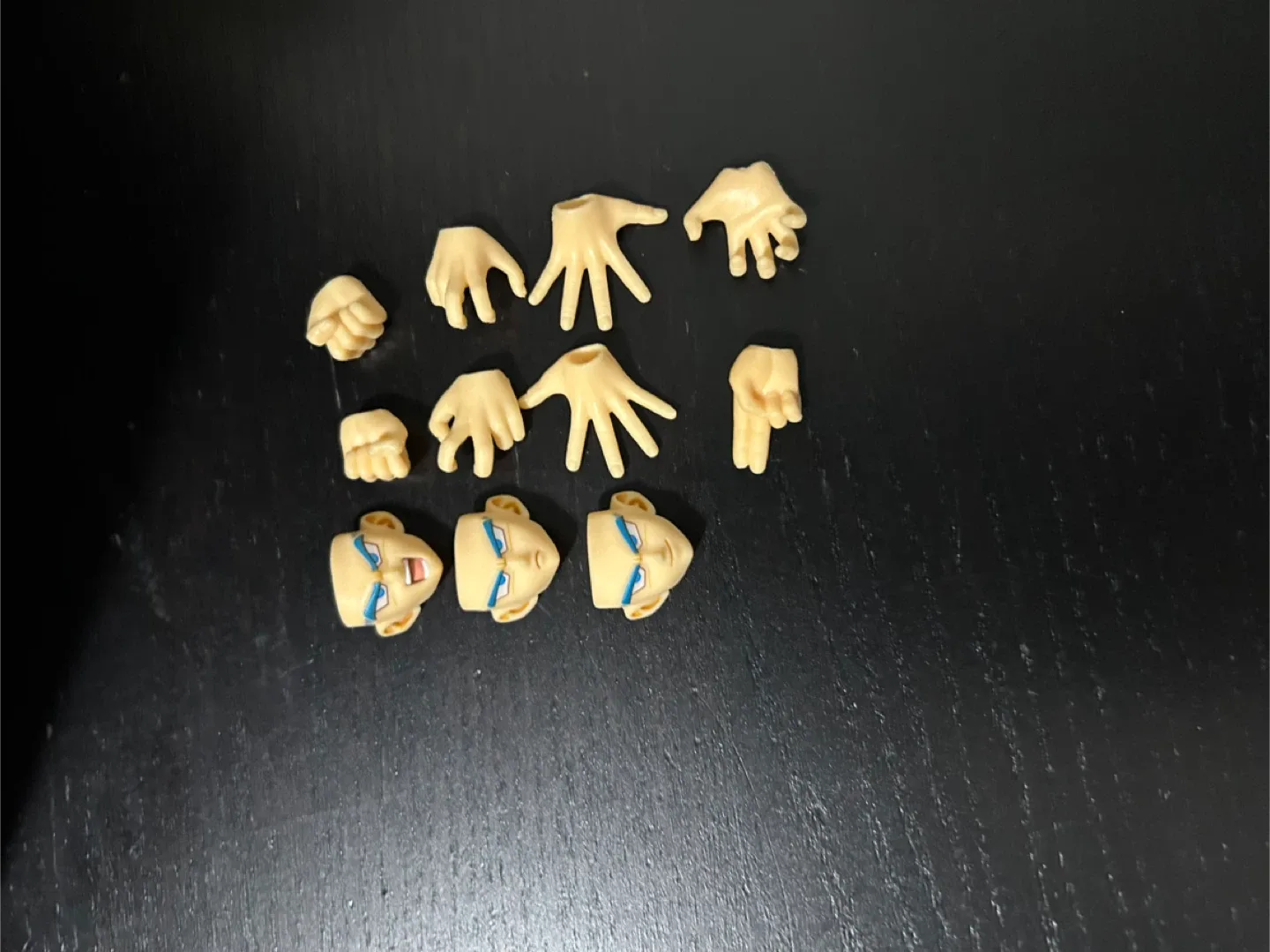 SHF/ Sh figuarts super saiyan blue goku image indicator(2)