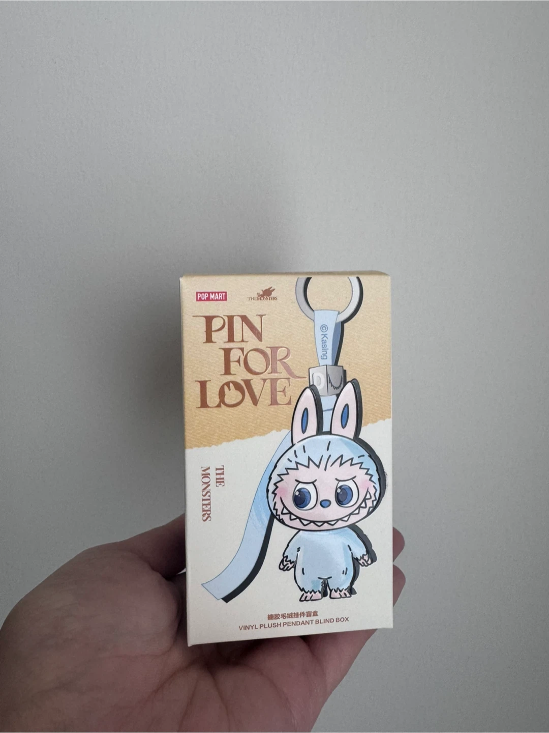 B D G Labubu Pin For Love The Monsters - photo 2