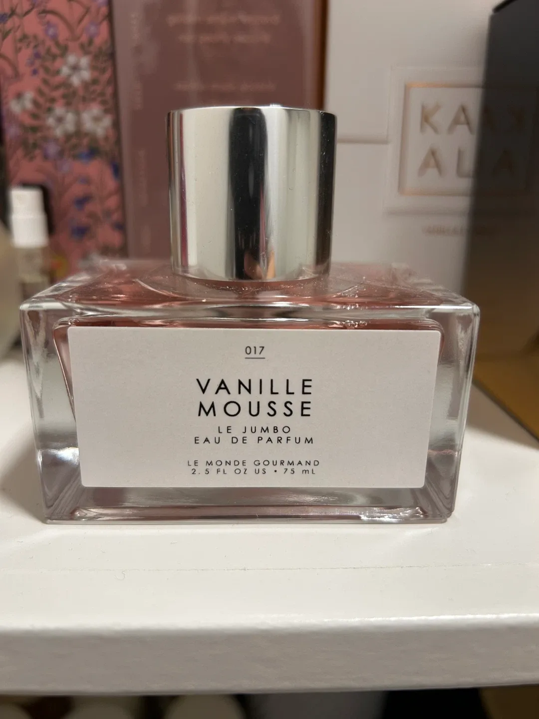 Le Monde Gourmand Vanille Mousse Perfume