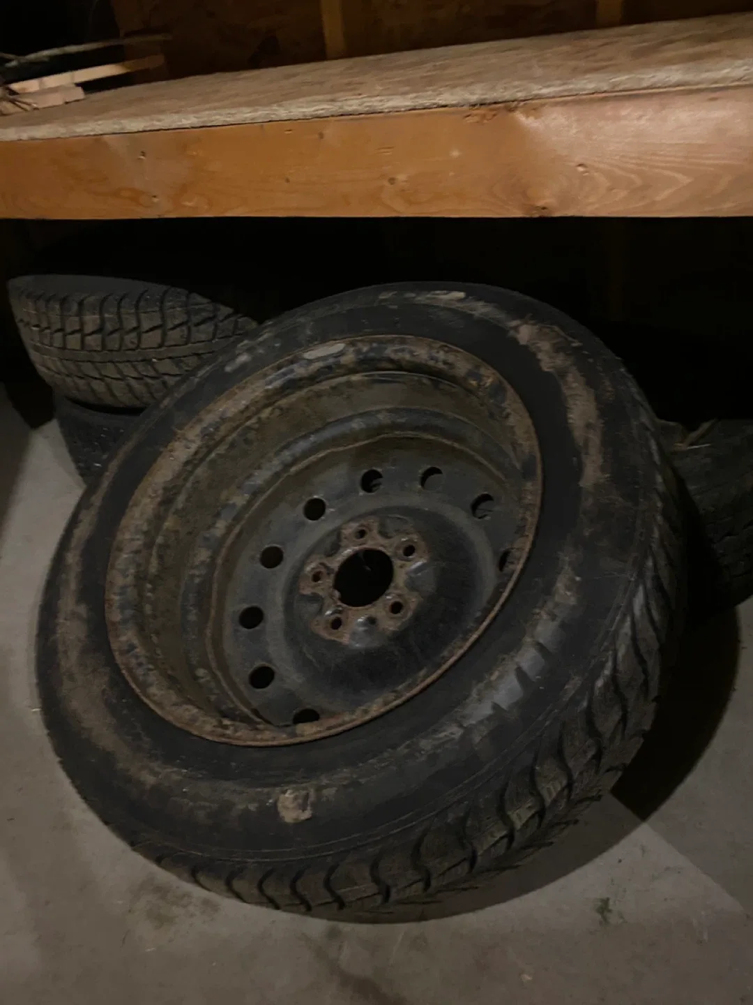 Federal Tire 205/60R16 96T XL