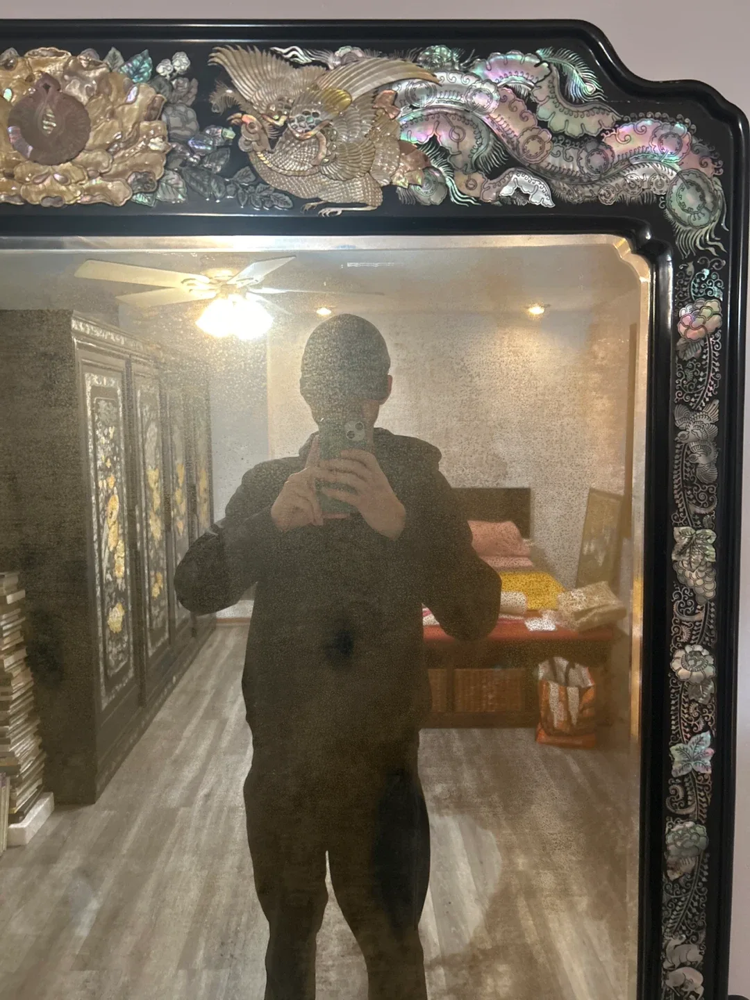 Korean Black Lacquer Dressing Cabinet With Intricate MOP Inlay image indicator(6)