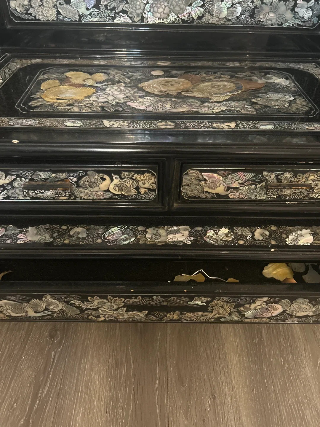 Korean Black Lacquer Dressing Cabinet With Intricate MOP Inlay image indicator(9)