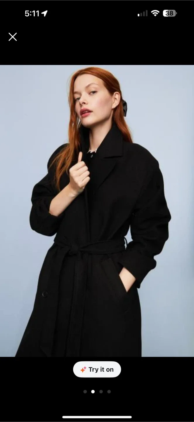 New H&M Double-breasted Black Coat - Size S image indicator(2)