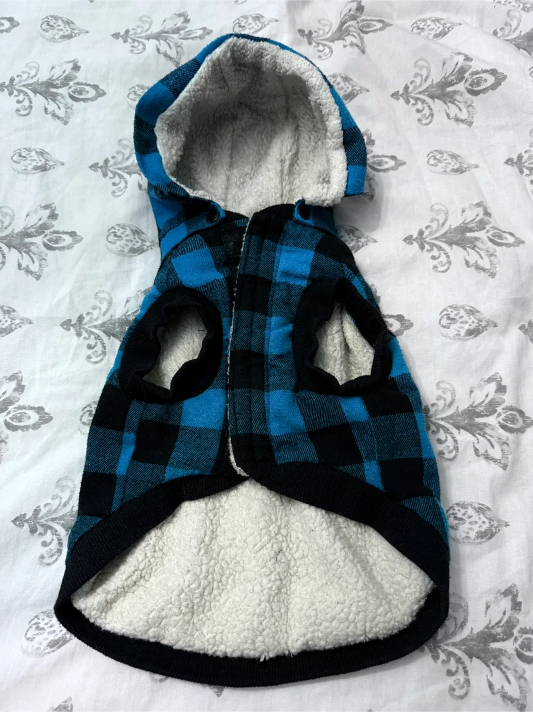 Blue & Black Plaid Dog Hoodie - Size S image indicator(6)