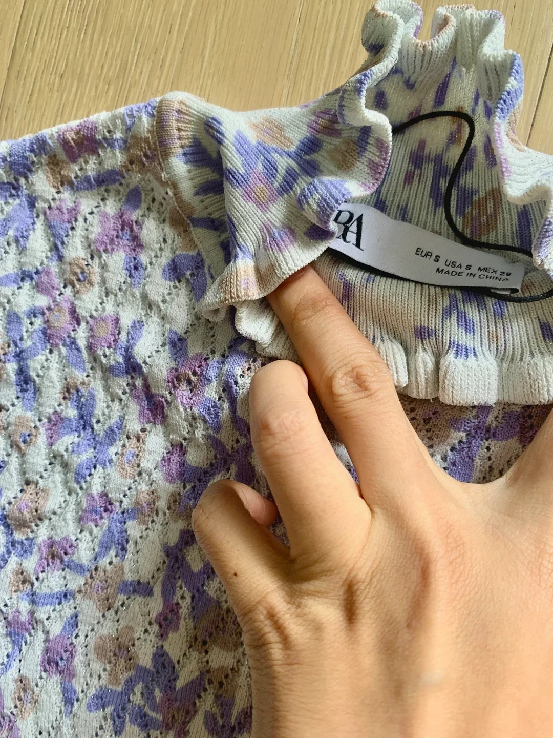 New Zara Floral Knit Top - Size Small image indicator(5)