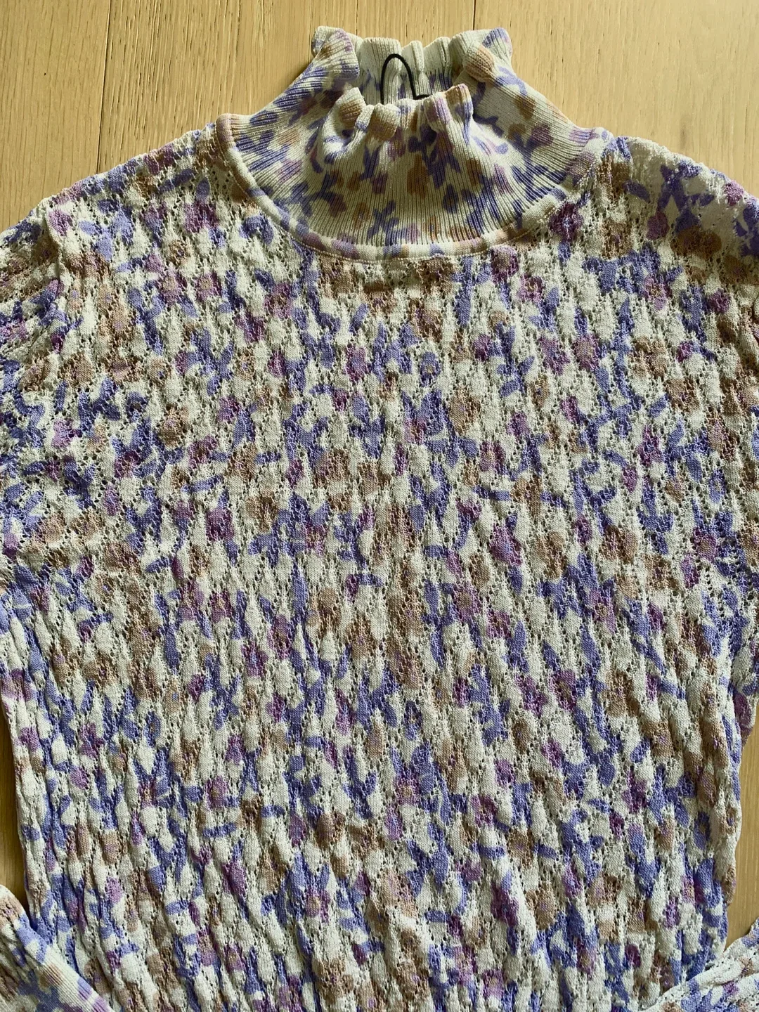 New Zara Floral Knit Top - Size Small image indicator(4)