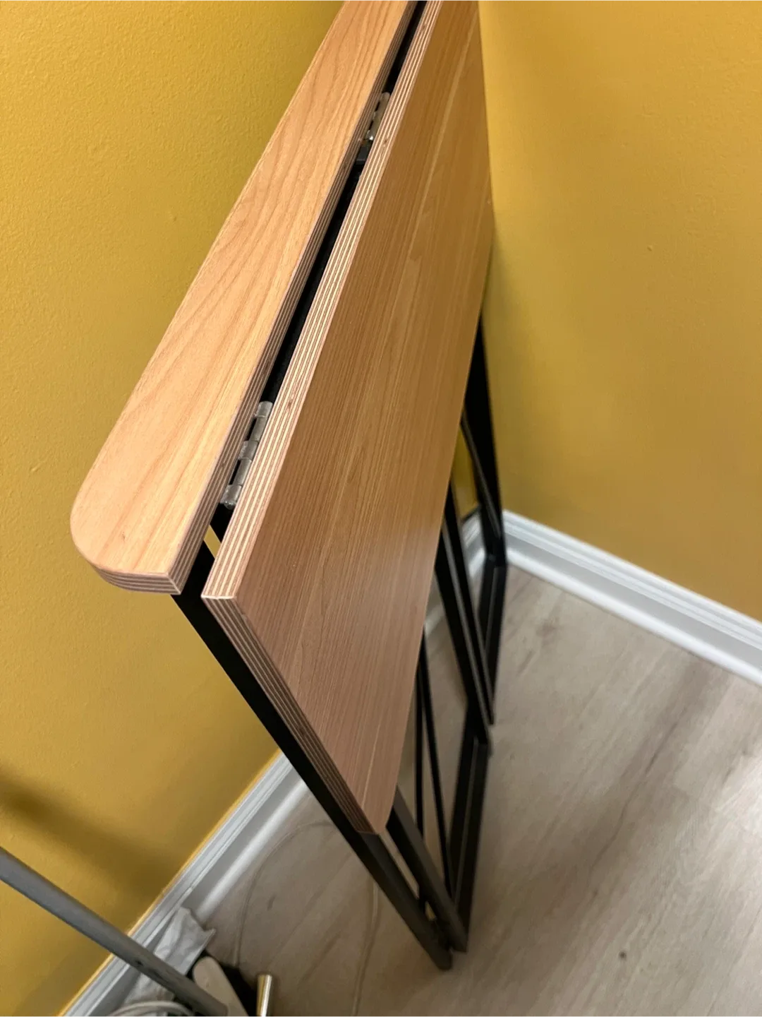 Bar Table with 2 Bar Stools - Like New! image indicator(8)