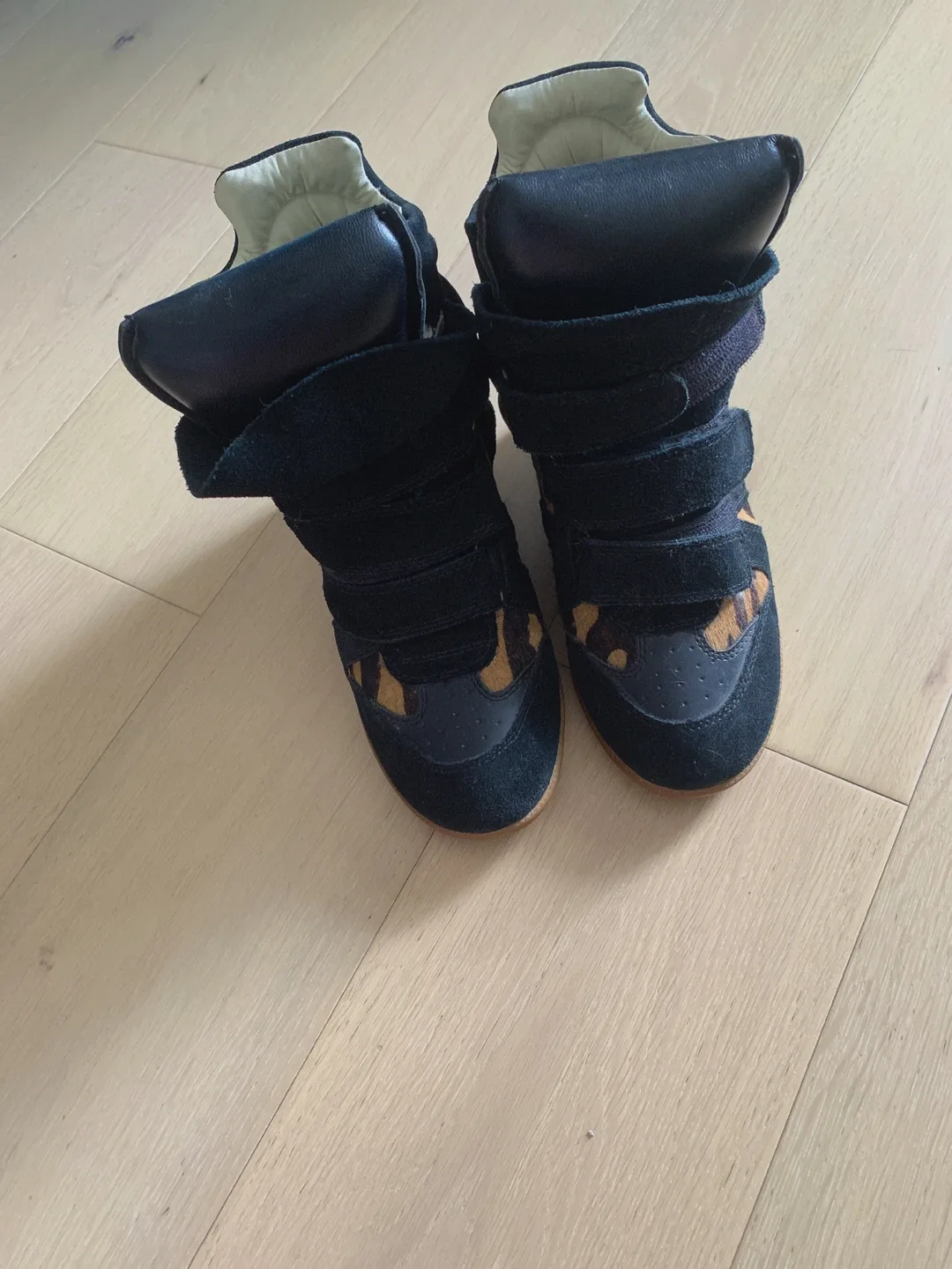 Isabel Marant Black Suede Wedge Sneakers Size 38 image indicator(6)