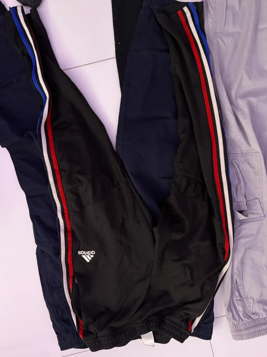 Mixed Lot of Shoes and Clothing image indicator(6)