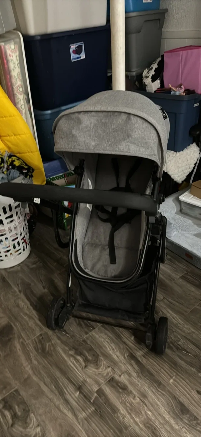 Evenflo Pivot Xpand Modular Travel System Stroller image indicator(4)