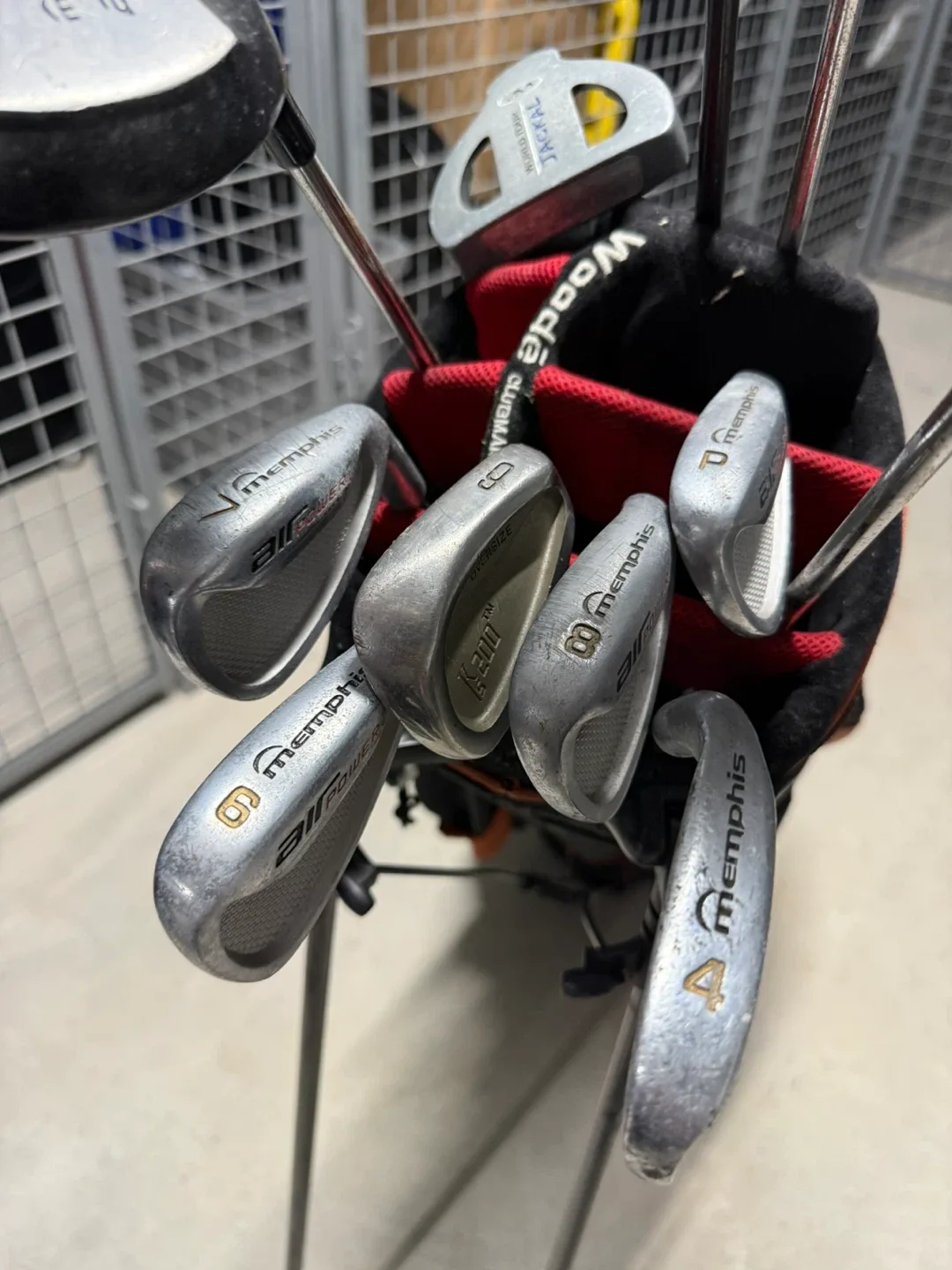 Full Golf Clubs Set with a Bag image indicator(3)