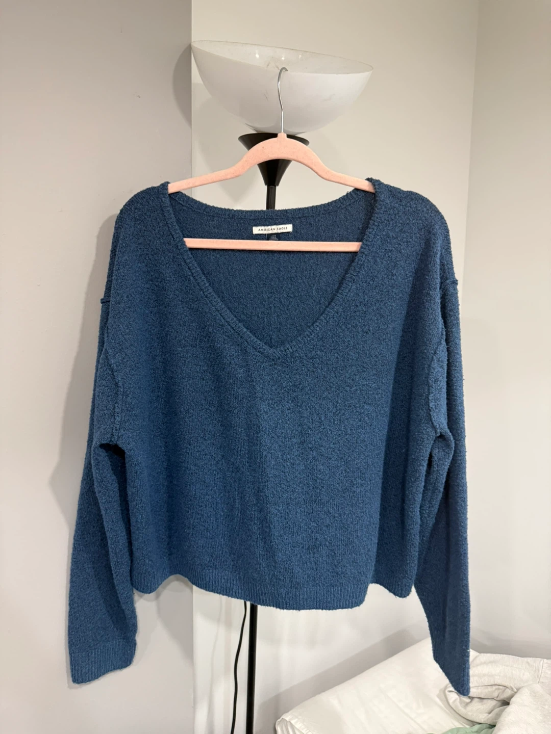 American Eagle Blue V-Neck Sweater - Large - photo 2