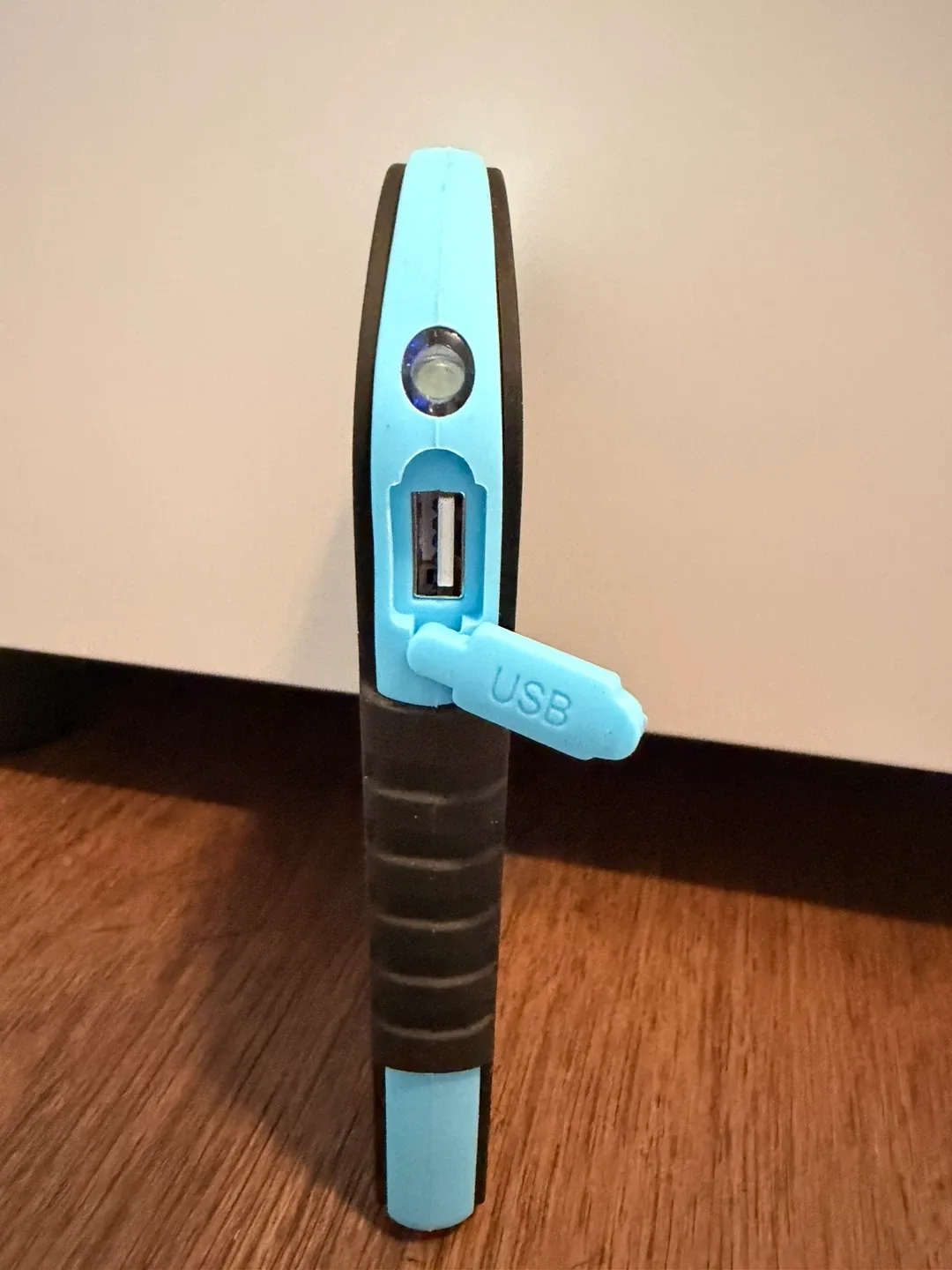 X-DNENG 12000mAh Solar Power Bank image indicator(5)