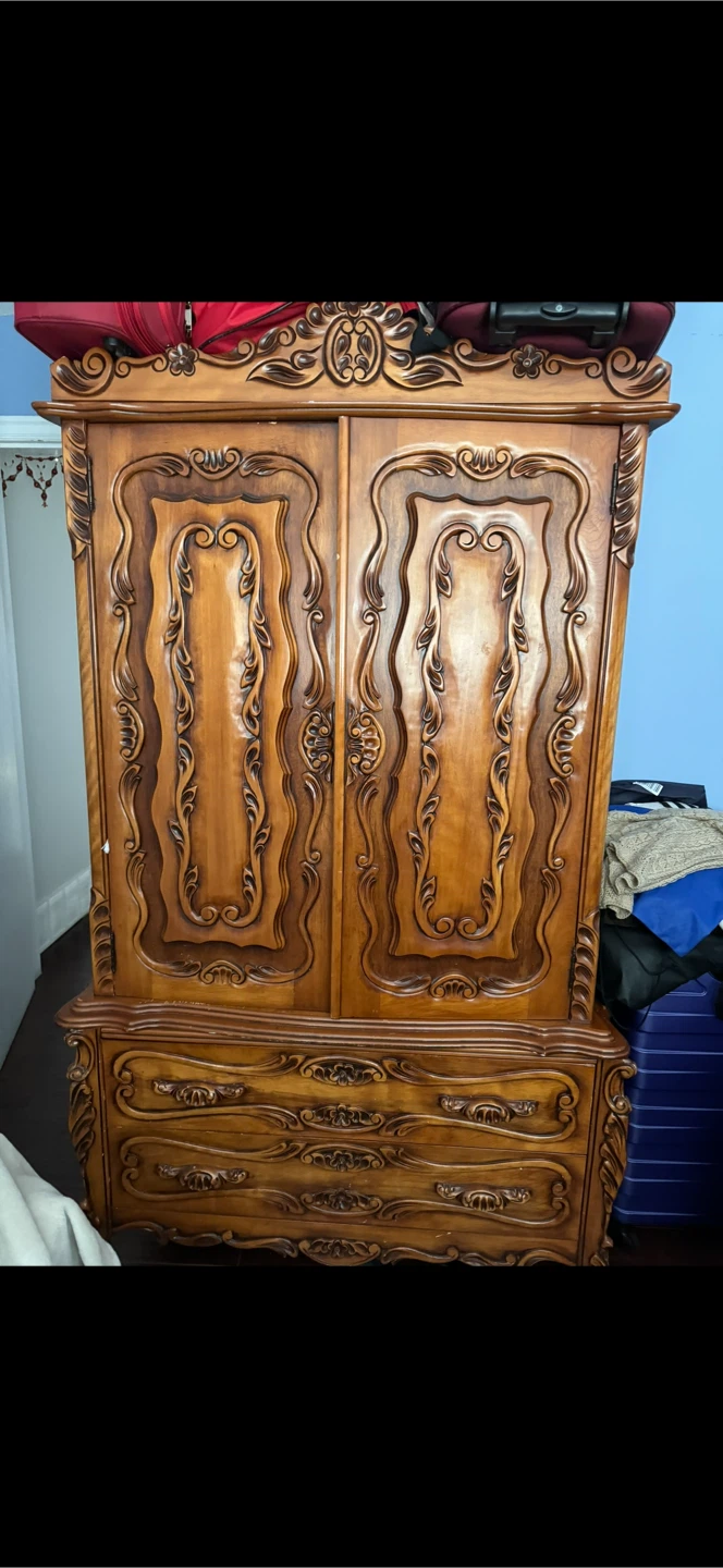 Antique Wood Bedroom Set - photo 3
