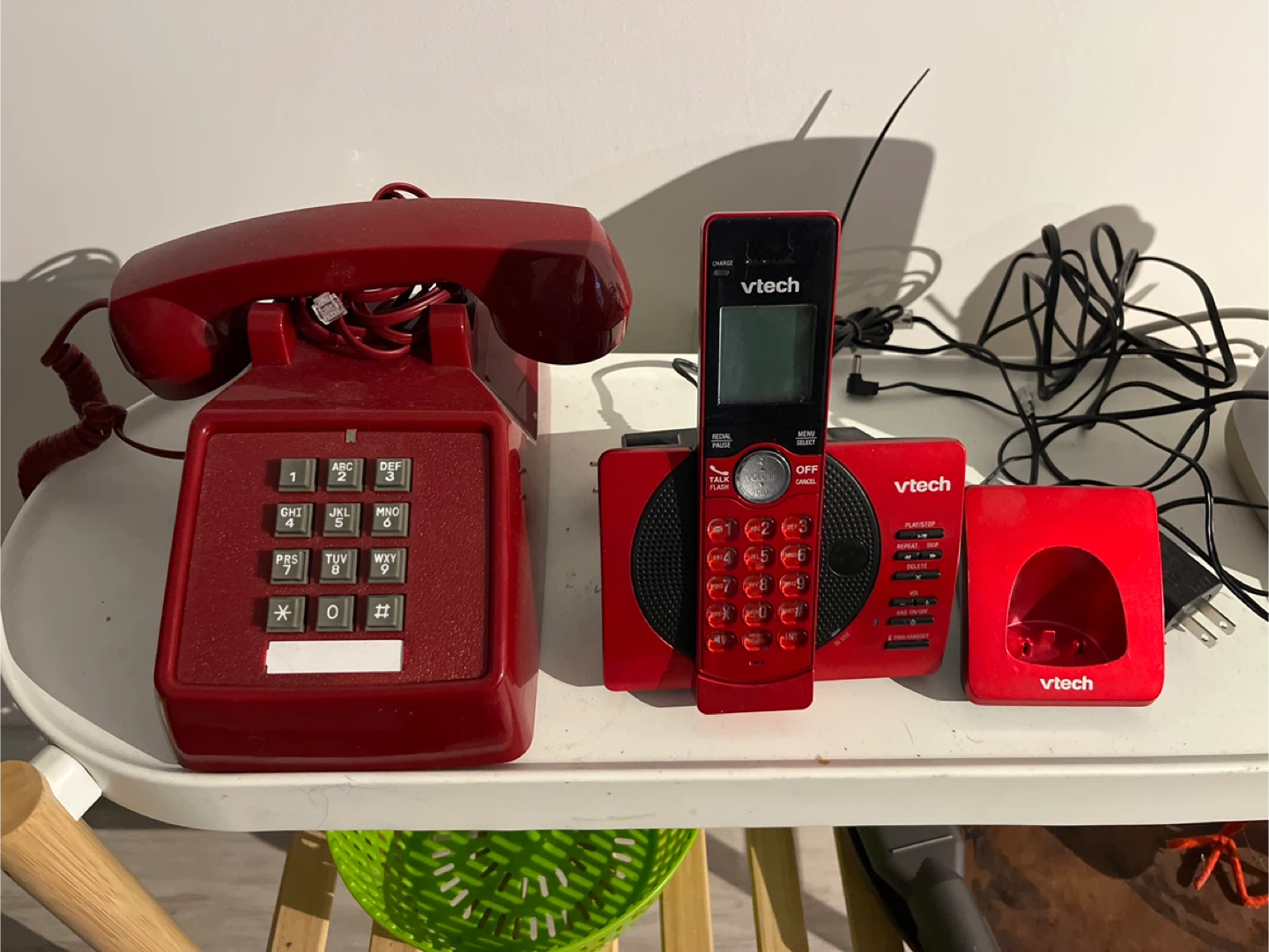 VTech Cordless & Corded Phone Set - Red
