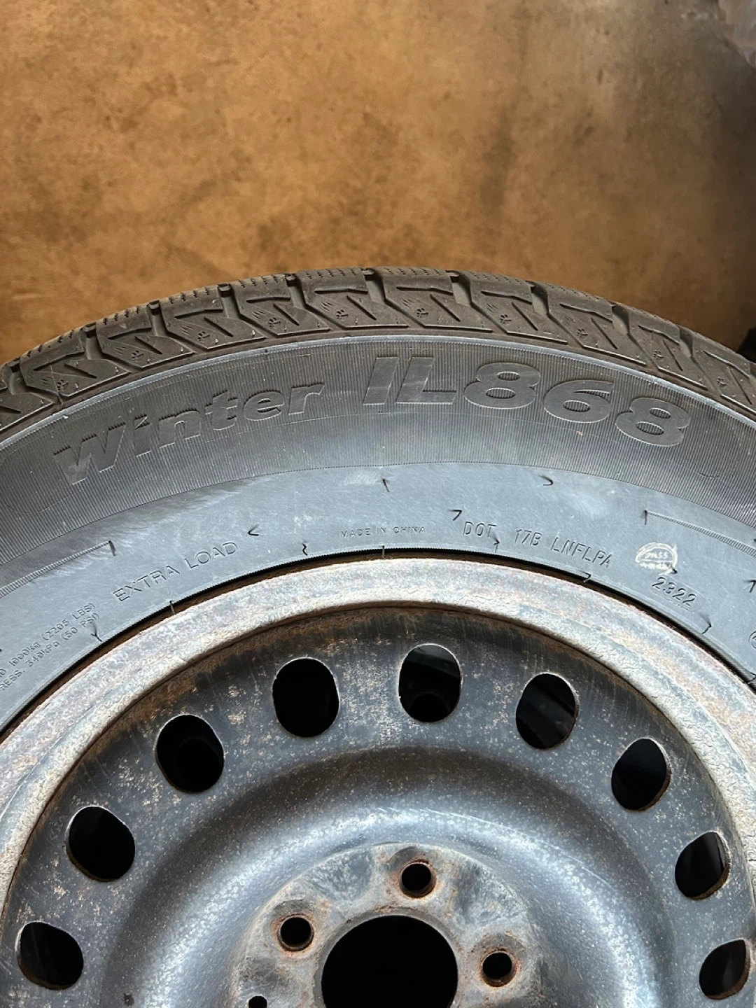 Winter IL368 Tires - 235/65R17 - photo 3