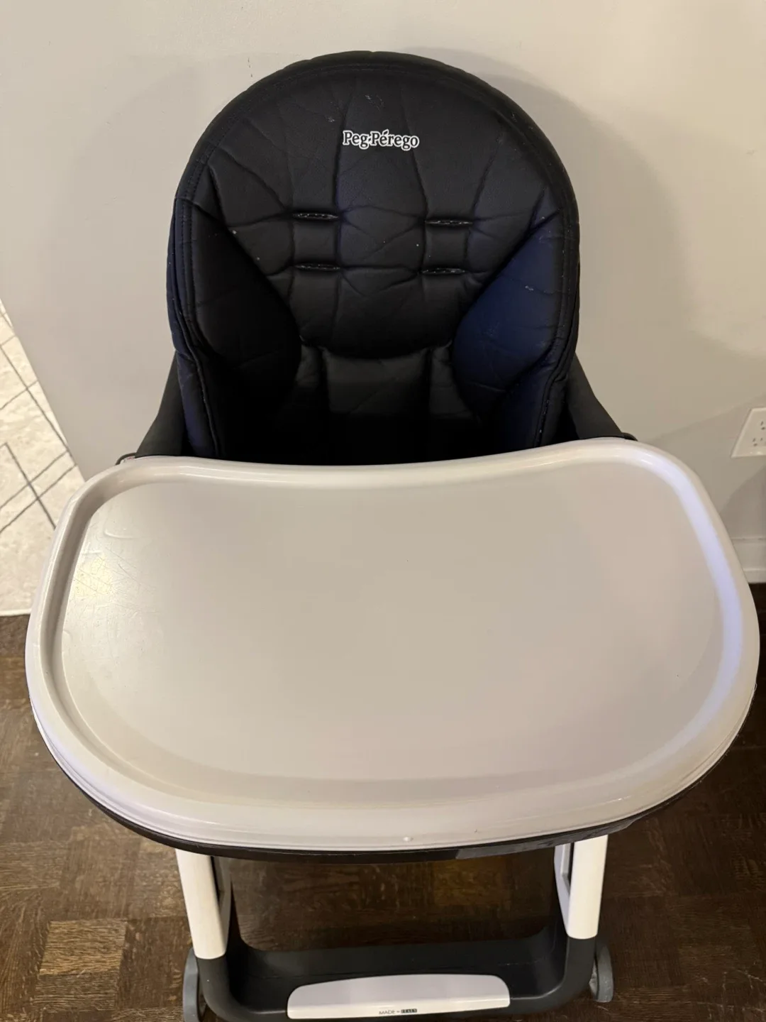 Peg Perego Siesta High Chair - Black image indicator(3)