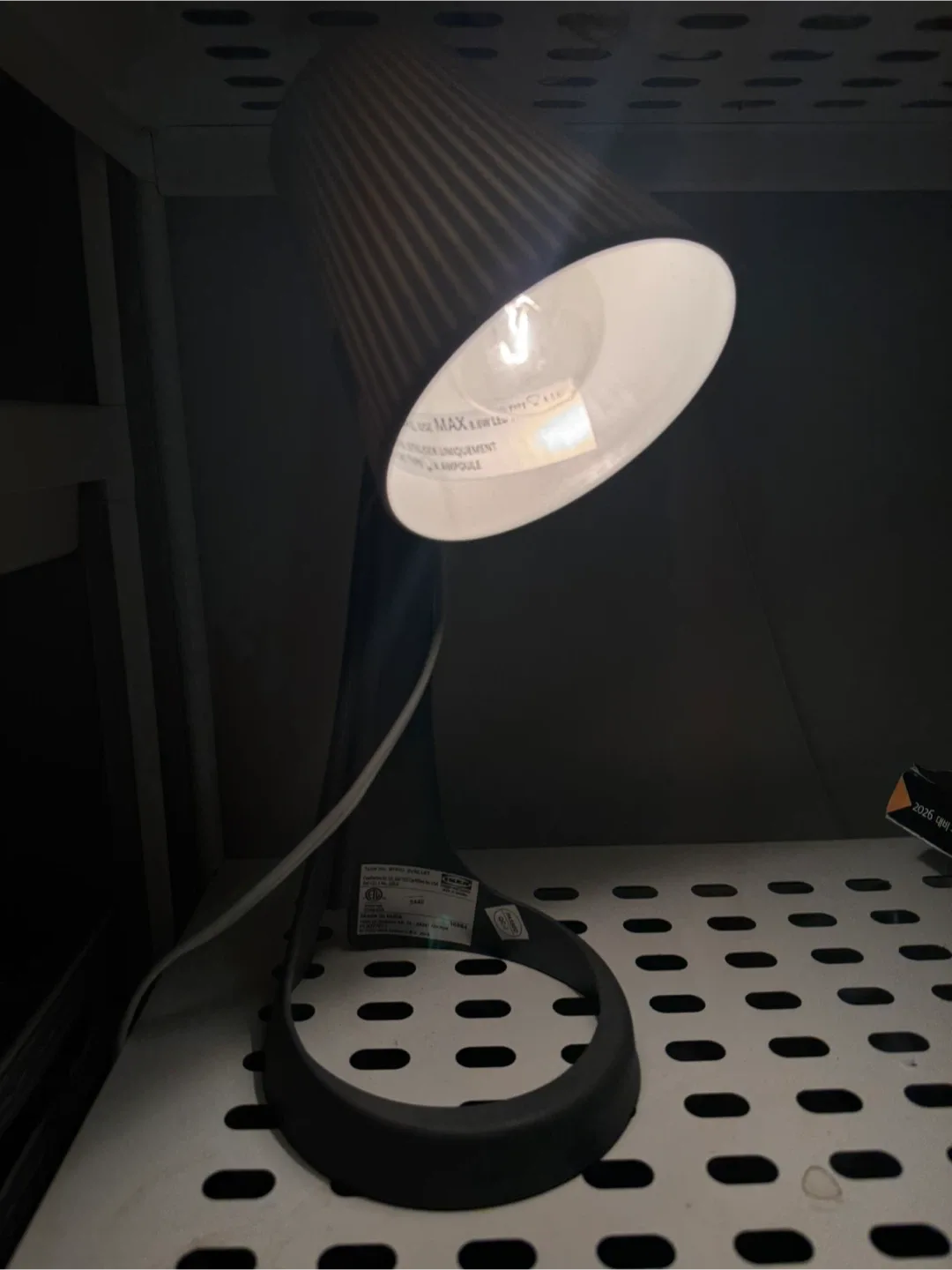 Desk Lamp - Great Condition! image indicator(2)