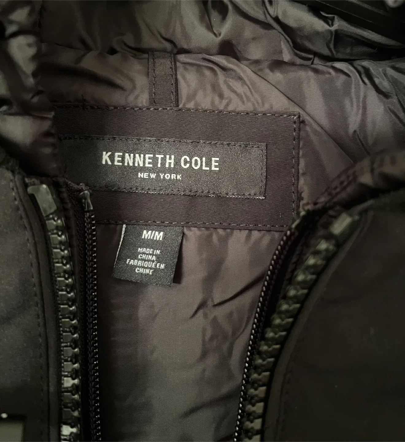 Kenneth Cole Puffer Jacket - Size M image indicator(2)